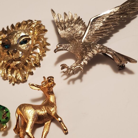 8 Animals Pins or Brooches, items # A -1202- 1209,  wt. 113 grams . - Picture 11 of 13